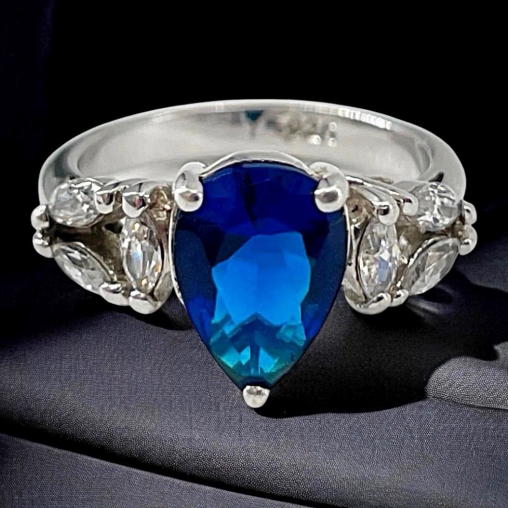 Blue Sapphire Gem Stone Pear Cut 925 Sterling Silver Ring Cubic Zirconia Accents